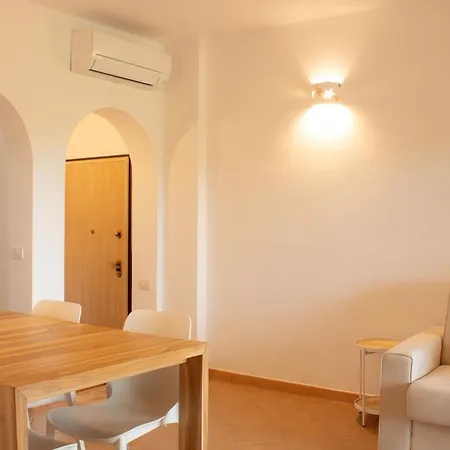 Bilocale Tra Terra E Mare Appartement Golfo Aranci